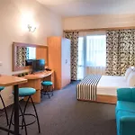 Hotel Lotus Family - Free Parking 3*