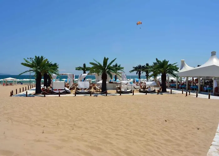 Lotus Family - Free Parking Sunny Beach