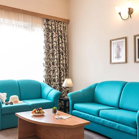 Lotus Family - Free Parking Hotel Slantchev Briag