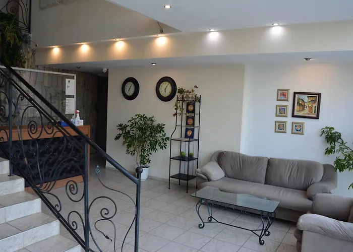 Otel Lotus Family - Free Parking 3*