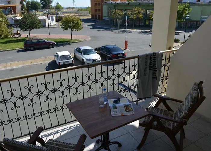 Otel Lotus Family - Free Parking