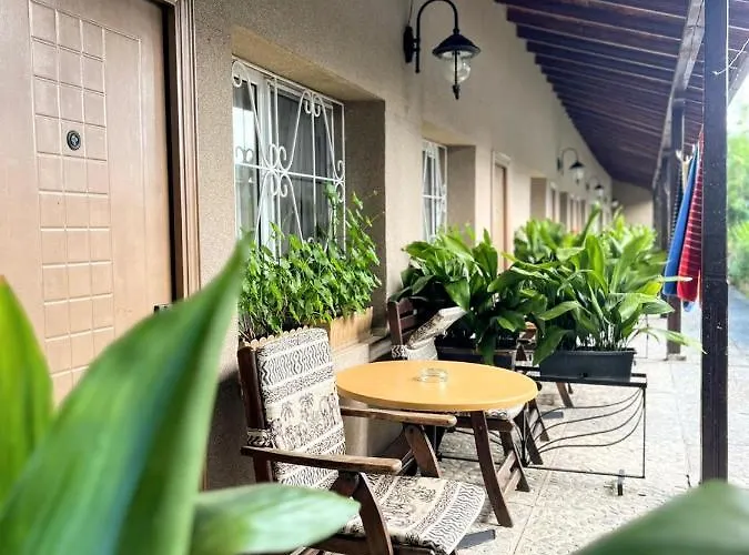 Otel Lotus Family - Free Parking Sunny Beach