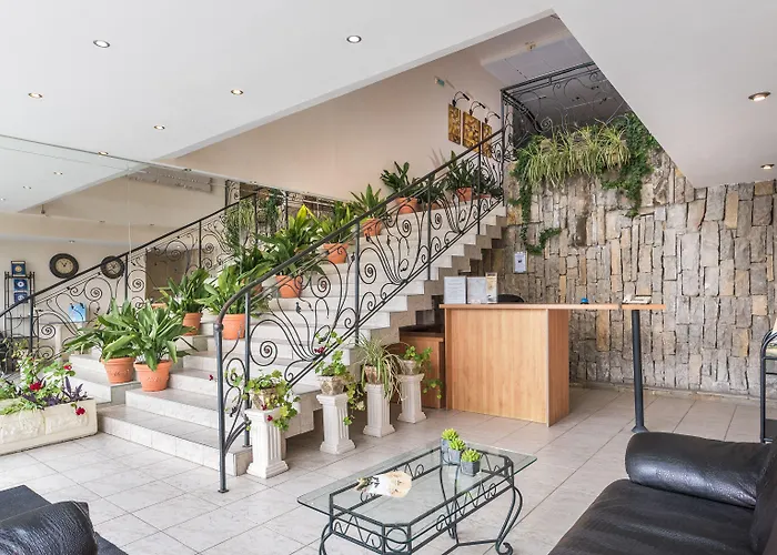 Lotus Family - Free Parking Otel Sunny Beach