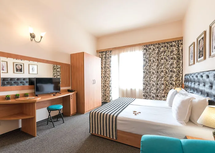 Otel Lotus Family - Free Parking