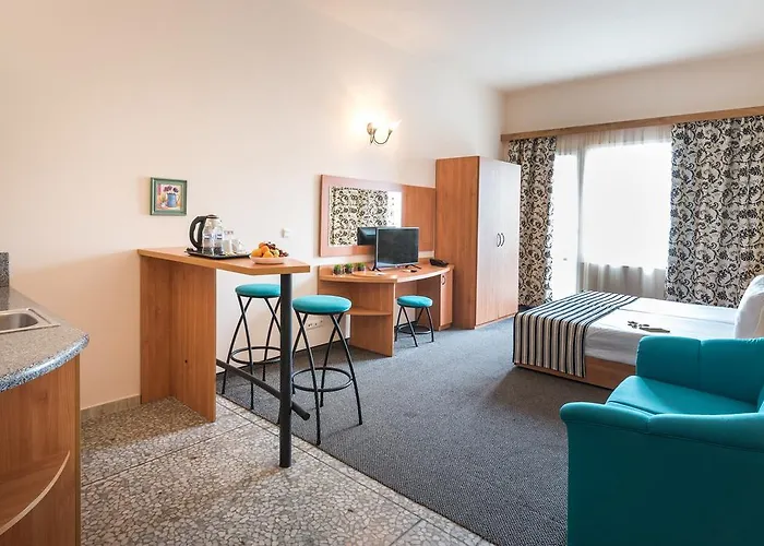 Lotus Family - Free Parking Otel Sunny Beach