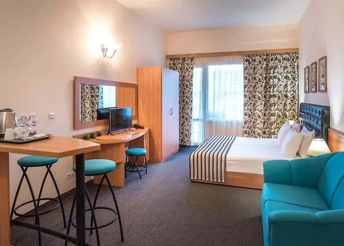 Otel Lotus Family - Free Parking 3*